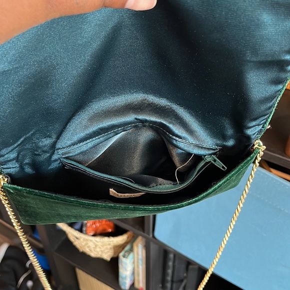 Boho Vibes - Green Embroidered Clutch Purse - Picture 6 of 6